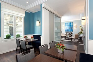 Dining - Hotel Beauregard (Paris)