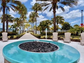 Outdoor spa tub - VALUE! Stay Close 2 Disney! Resort with WATERPARK! 1648 (Kissimmee)