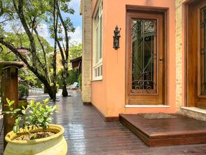 Villa | Außendetails