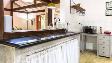 Basic Villa | Interior