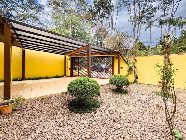 Vila básica | Terraço/pátio