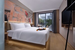 Deluxe Double Room | Down duvets, free minibar, in-room safe, individually decorated - From.K Hotel Changsha Wuyi Square IFS (Changsha)