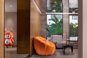 Zona de estar del vestíbulo