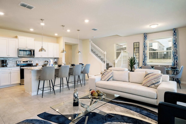 リビング エリア