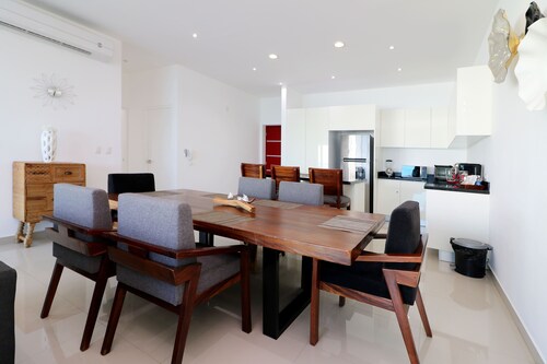 CONDOS M412 ByTrvl2hm & Mazatlan Regency