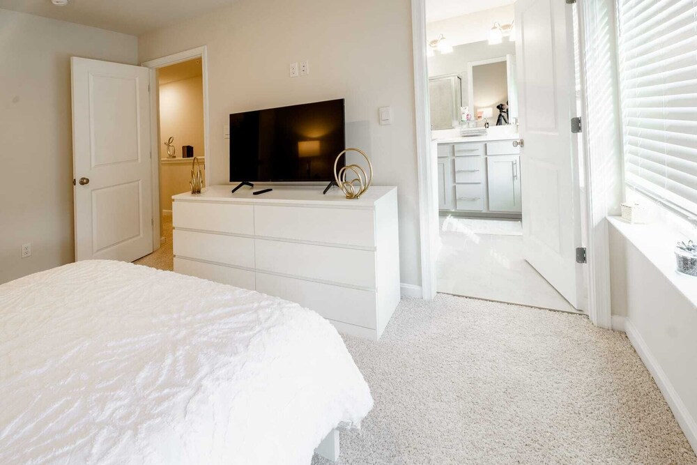 Cozy New Townhome in Rosedale MD White Marsh Vrbo