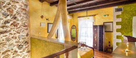House | 1 bedroom, minibar, in-room safe, desk