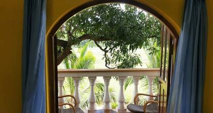 Villa Emmanuel 1BHK Holiday home (1) nr beach,Goa