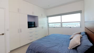 Kondominium Comfort | 2 kamar tidur, Wi-Fi gratis, dan seprai linen