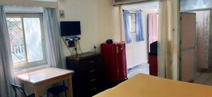 1 bedroom, in-room safe, desk, iron/ironing board