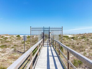 Condo (3 Bedrooms) | Property amenity - Hibiscus 102-D by Distinctive Beach Rentals (St. Augustine)