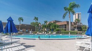 Unclassified image, 5 of 29, button