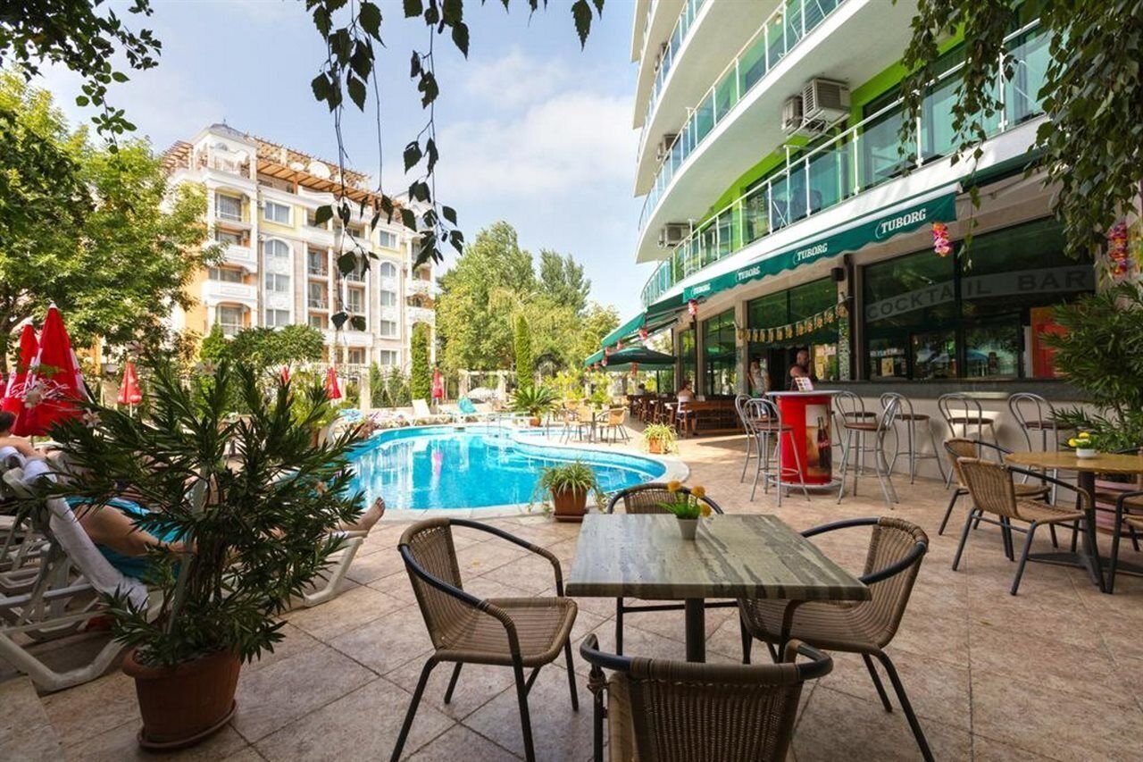 Piscina a l'aire lliure 