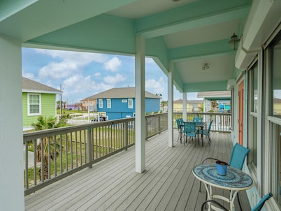 Sandy Pants Beach House by Miss Kitty’s