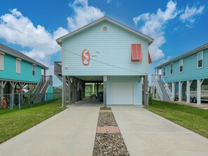 House (3 Bedrooms) | Property amenity