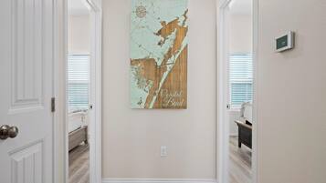 House (3 Bedrooms) | Property amenity