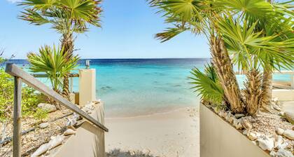 Oceanfront beach apartment Bellevue 2