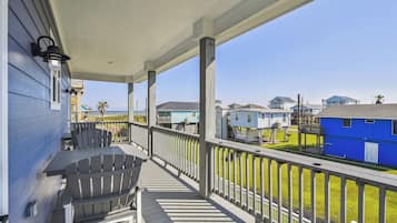 House (4 Bedrooms) | Property amenity