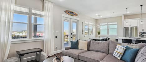 House (4 Bedrooms) | Property amenity
