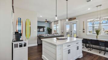 House (4 Bedrooms) | Property amenity