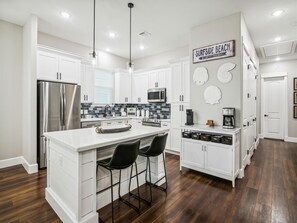 House (4 Bedrooms) | Property amenity