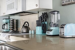 Private kitchen - Valley Views Apartment  (Happy Valley)