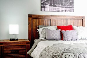2 bedrooms, WiFi, bed sheets