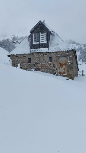 Joli T2 25m2 au  Mont dore centrepensez à vos vacances à la neige