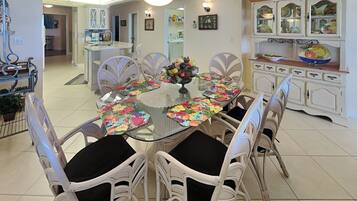 公寓客房 (2 Bedrooms) | 住宿設施服務