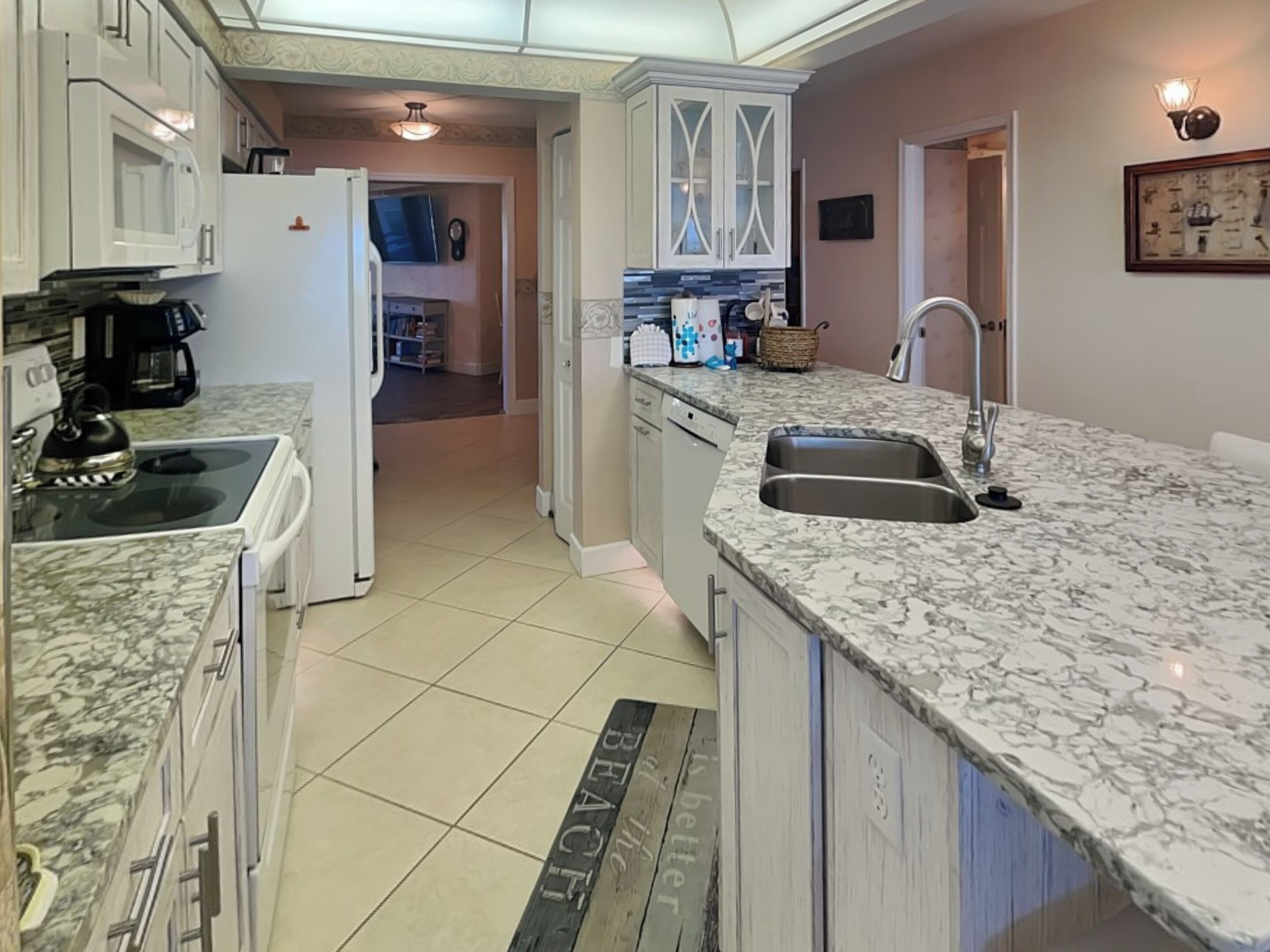 Condo (2 Bedrooms) | Property amenity