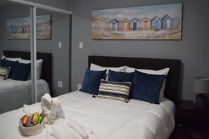 Exclusive Room | Egyptian cotton sheets, premium bedding, free minibar, laptop workspace - CALIZO VIP GUEST HOUSE  (Fajardo)