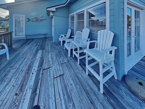 House (4 Bedrooms) | Property amenity - ShangriLaLa by Ryson Vacation Rentals (Galveston)