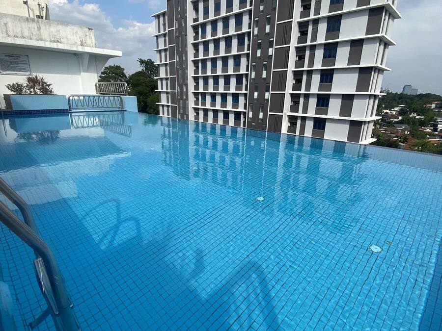 Una piscina techada