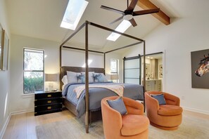 3 dormitorios, tabla de planchar con plancha, Internet y ropa de cama