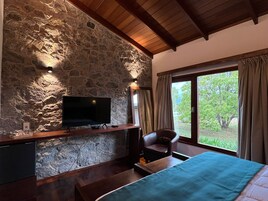 In-room safe, blackout drapes, free WiFi, bed sheets