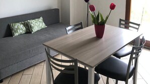 Unclassified image, 2 of 12, button - Aloe Apartment (Castagneto Carducci)