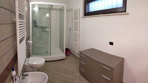 Unclassified image, 5 of 12, button - Aloe Apartment (Castagneto Carducci)