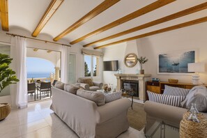 Smart TV, fireplace, DVD player - Casa Thalassa (Javea / Xàbia)