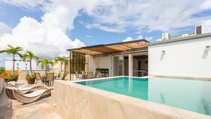Unclassified image, 3 of 5, button - Amazing Apartment with roof top pool near 5th Av  (Playa del Carmen)