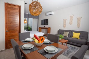 Estudio Deluxe | Comedor