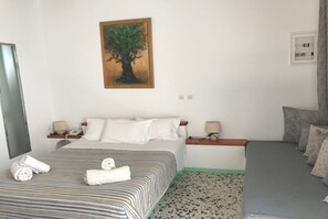 1 bedroom, free WiFi, bed sheets