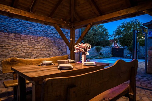 Rural House Gluić - with outdoor pool