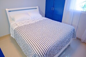3 bedrooms, WiFi, bed sheets