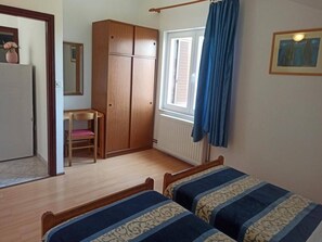 2 bedrooms, free WiFi, bed sheets
