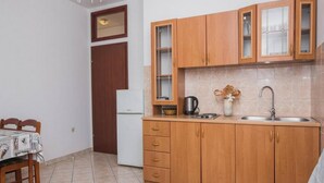 Unclassified image, 2 of 18, button - Apartments Gaj Brodarica - A8 (Šibenik-Brodarica)