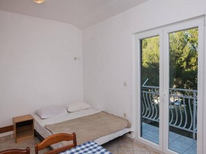 1 chambre, Wi-Fi gratuit, draps fournis