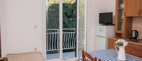 1 habitación, wifi gratis y ropa de cama