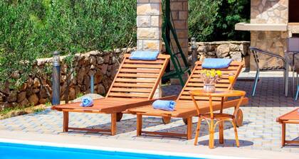 Villa Pletikosa - four bedroom house with a swimming pool