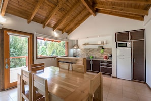 Superior Bungalow | Private kitchen