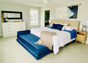 3 bedrooms, travel cot, WiFi, bed sheets